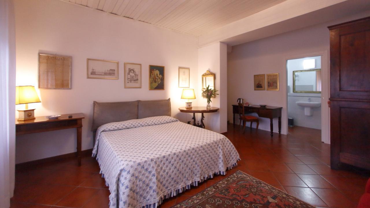 B&B Domus Сирмионе Екстериор снимка