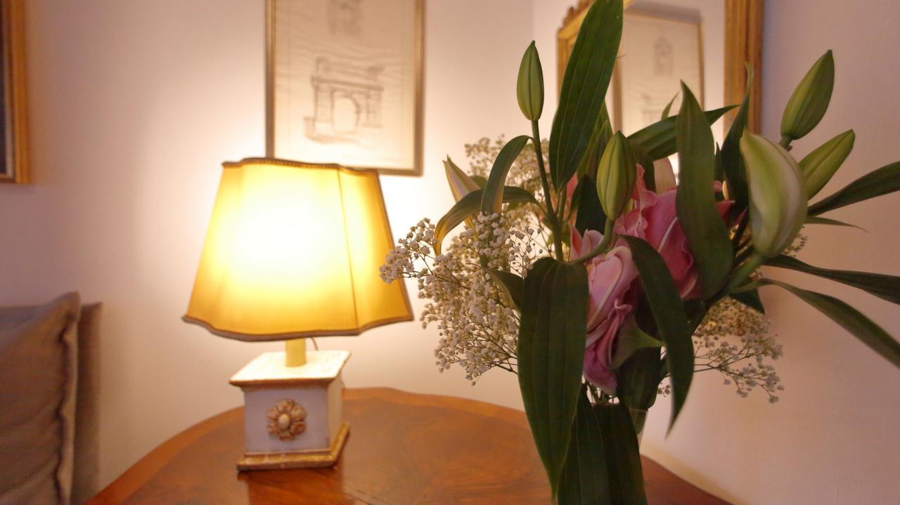 B&B Domus Сирмионе Екстериор снимка