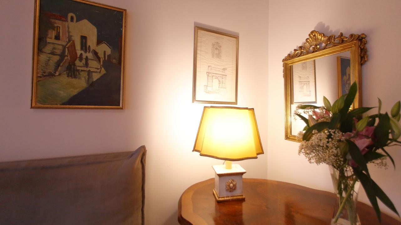 B&B Domus Сирмионе Екстериор снимка