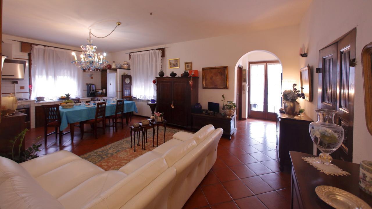 B&B Domus Сирмионе Екстериор снимка